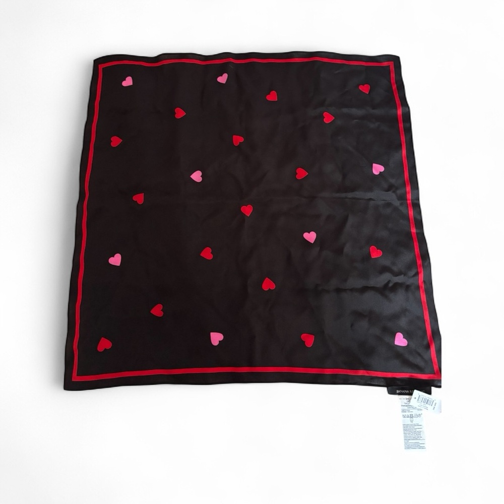 100% silk Banana Republic Black Scarf with Red and Pink Hearts
